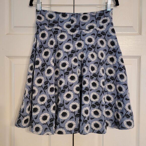 Effie's Heart Carnaby Girasole Sunflower Skirt - Picture 2 of 6